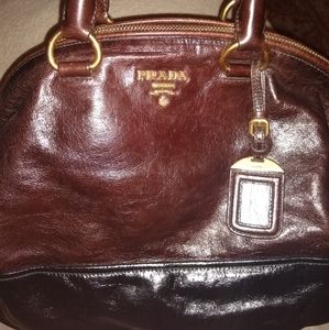 💯Authentic Prada Soft Leather Bauletto Handbag